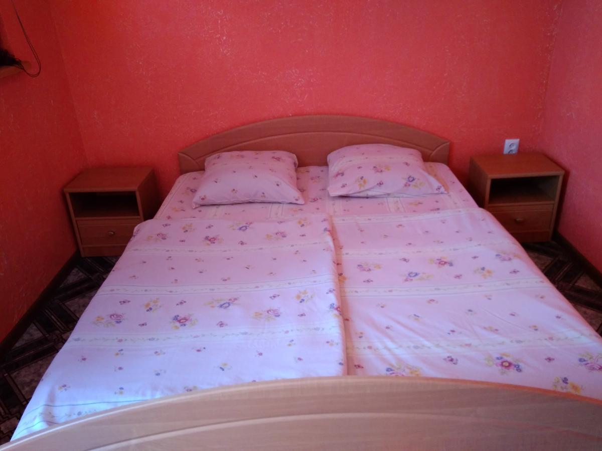 Pryvatna Sadyba Tviy Kut Hotel Свитяз Екстериор снимка