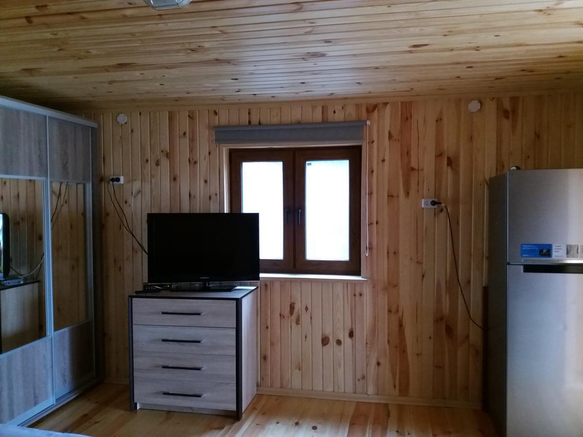 Pryvatna Sadyba Tviy Kut Hotel Свитяз Екстериор снимка