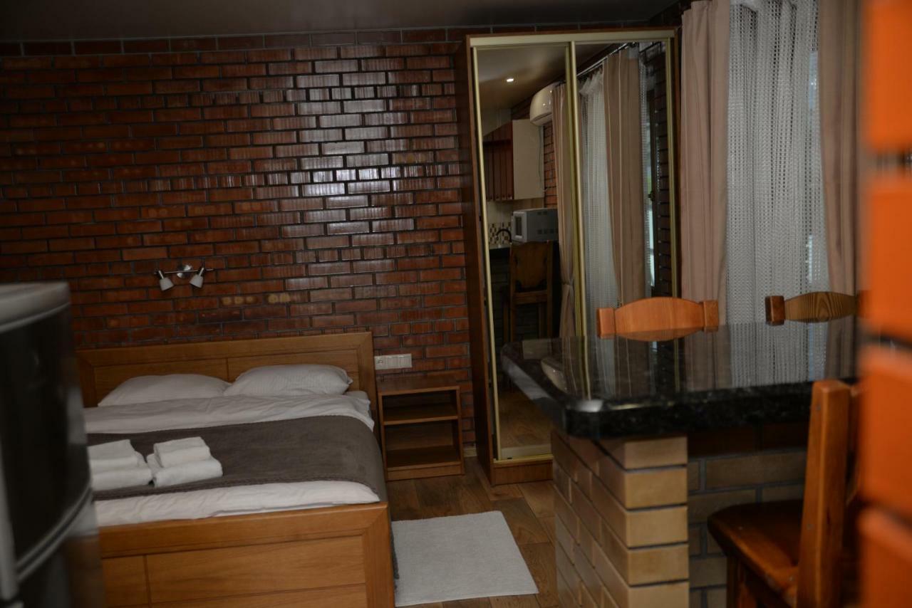 Pryvatna Sadyba Tviy Kut Hotel Свитяз Екстериор снимка